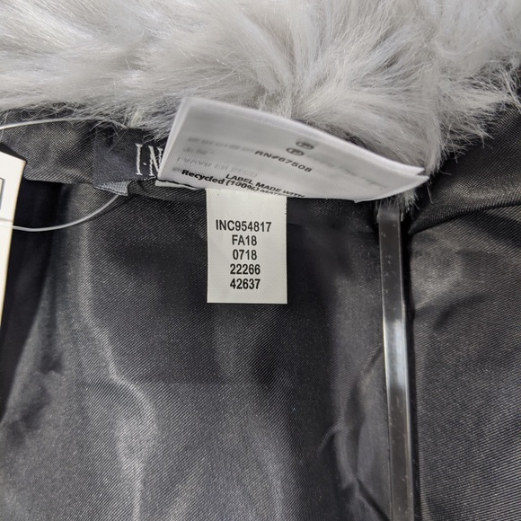 5x 👯♀️Host Pick⚡️ INC InternationalConcepts OmbreFauxFur Stole - Picture 6 of 6